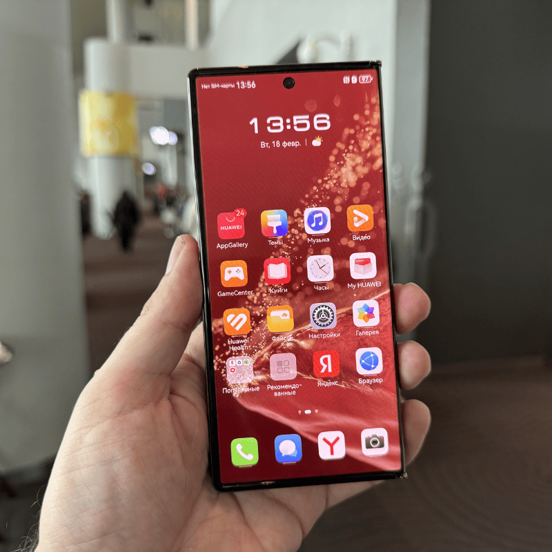 HUAWEI Mate XT раскладушка