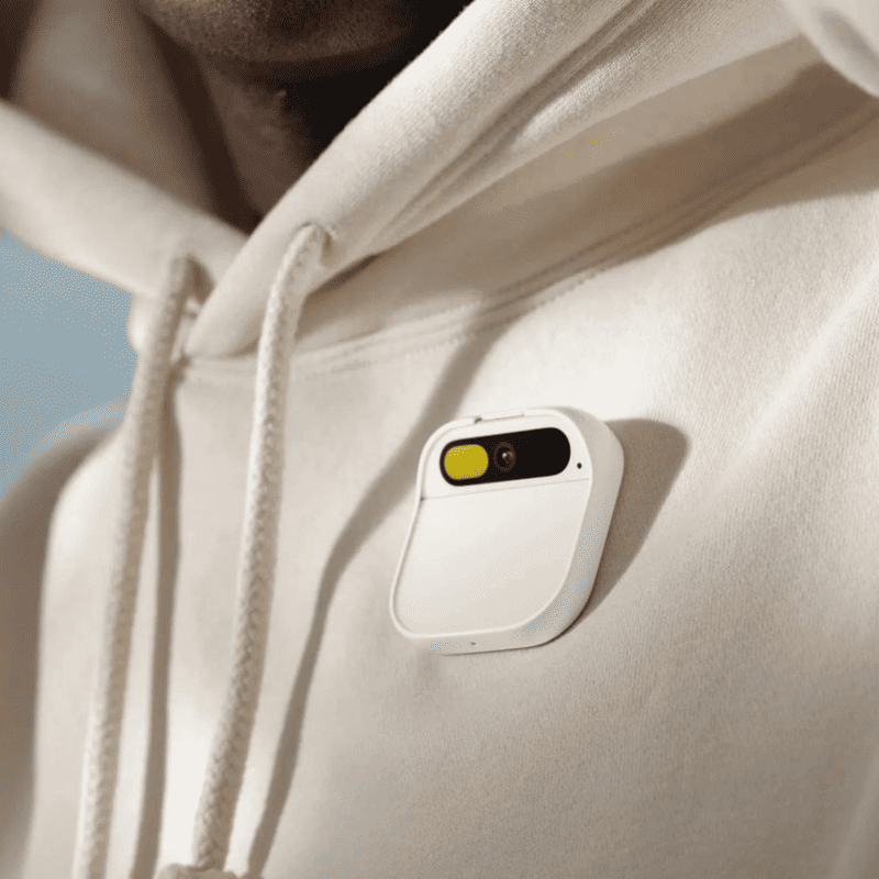 AI pin от Apple