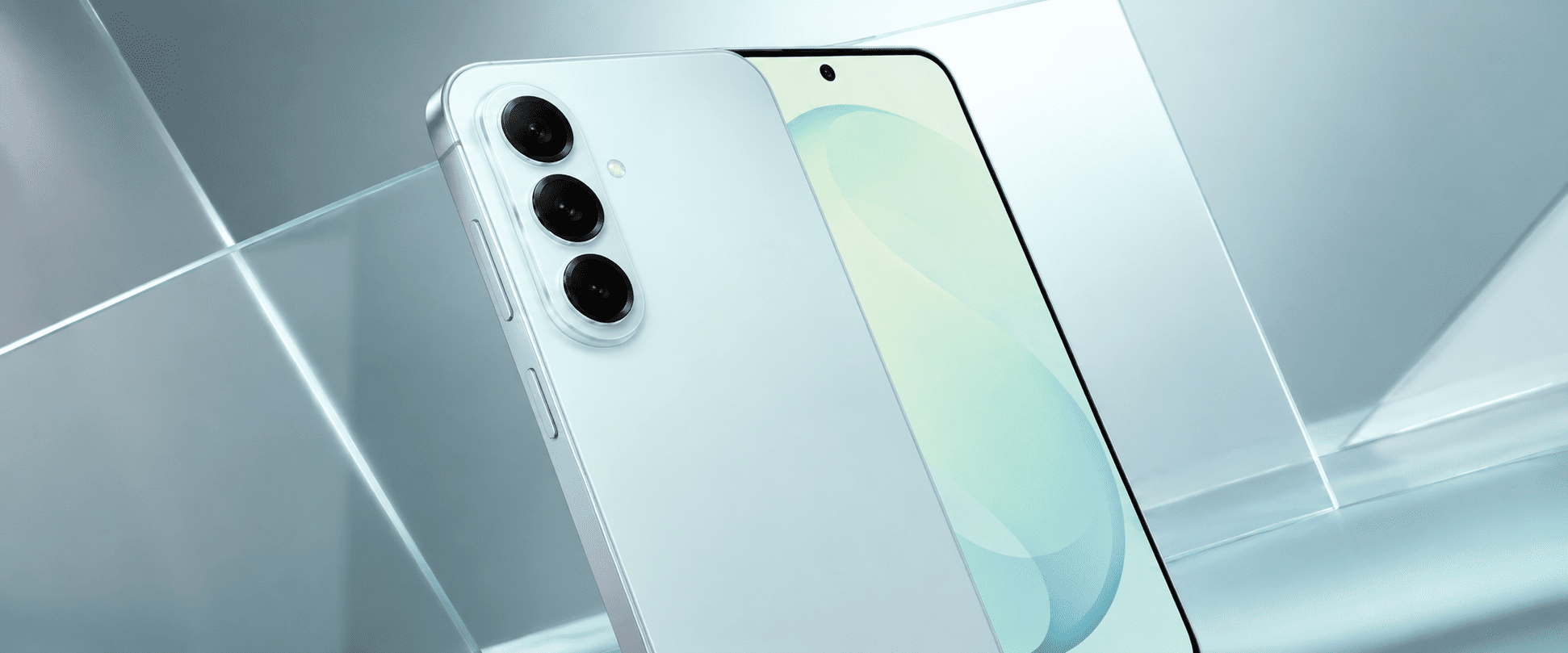 Samsung Galaxy S26 FE с предполагаемым единым блоком трёх камер