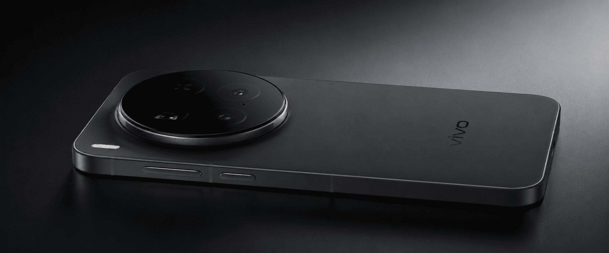 Vivo X500 на неофициальном рендере в чёрном цвете