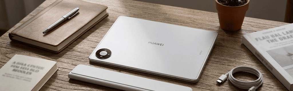 Huawei MatePad Pro 2026 серебристого цвета с круглым блоком камер